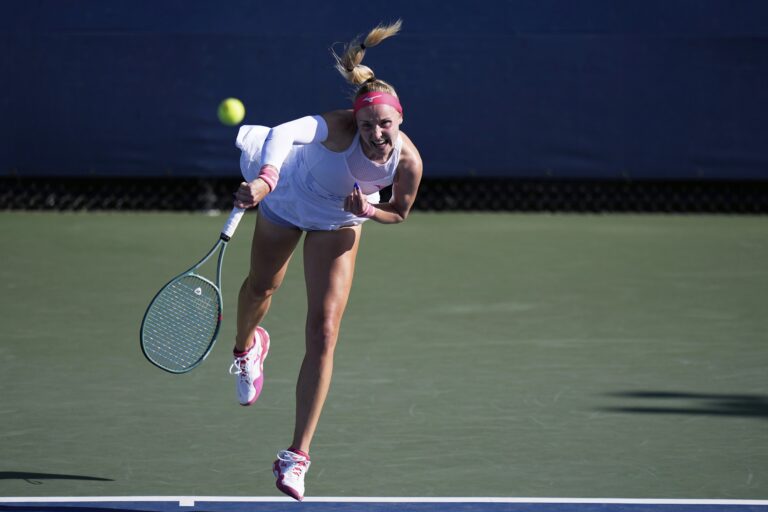 TENIS: Rebecca Šramková - Ann Liová