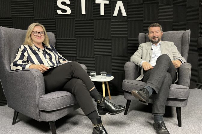 Viceprezident Medzinárodného inštitútu výskumu Klimatickej adaptácie (iCARI) Ján Rapan počas rozhovoru pre agentúru SITA.