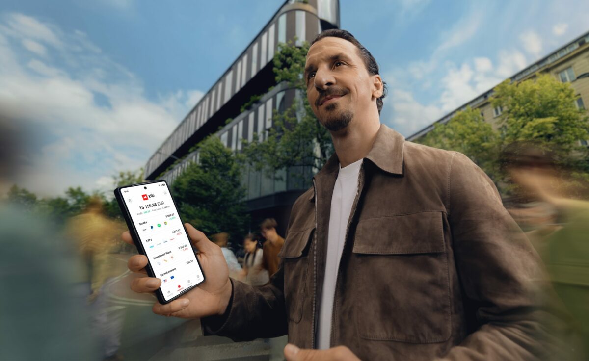 Xtb zlatan 2 press m.jpg