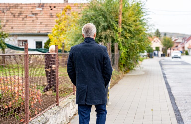 Chodník, Pezinok, primátor