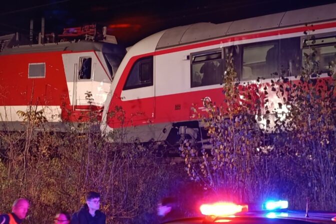 Zrážka vlakov pri Pezinku