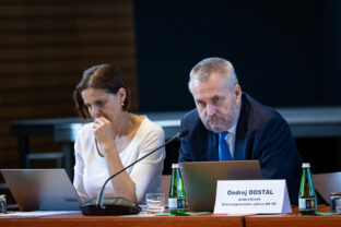 Mária Kolíková, Ondrej Dostál