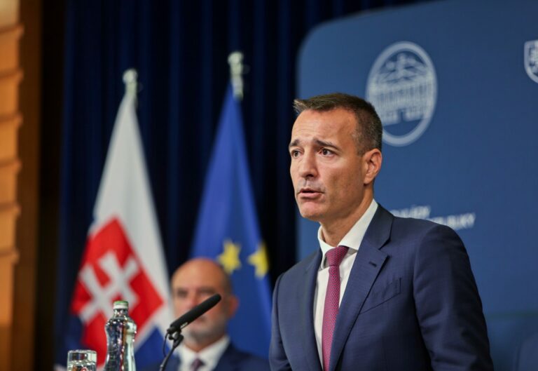 VLÁDA: Rokovanie 45. schôdze