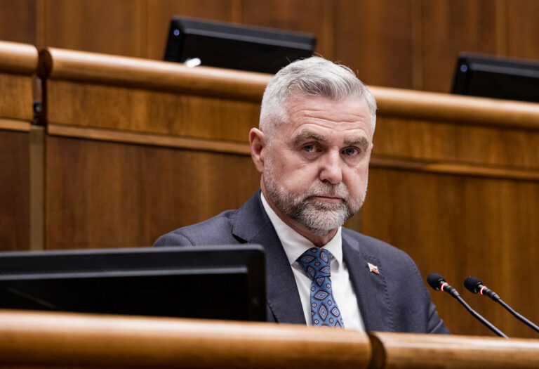 NR SR: Rokovanie 33. schôdze