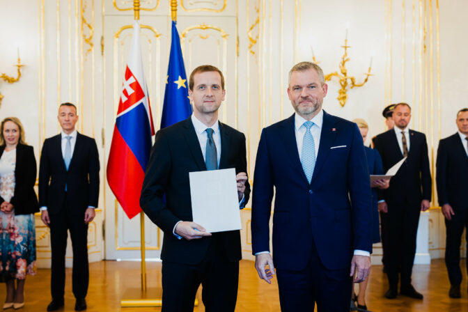 PREZIDENT: Vymenoval profesorov vysokých škôl