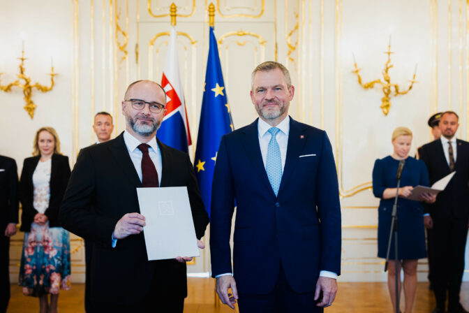 PREZIDENT: Vymenoval profesorov vysokých škôl