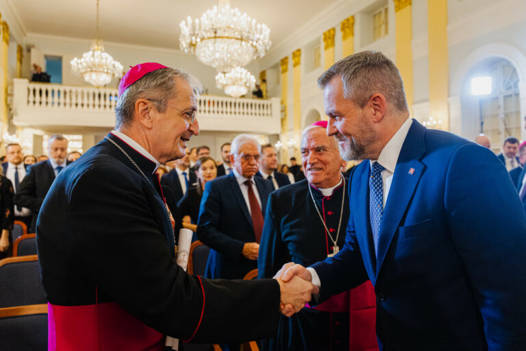 PREZIDENT: Deň odprosenia