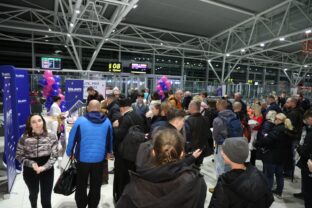 DOPRAVA: Prvá letecká linka Bratislava - Košice