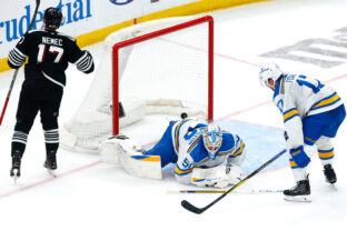 HOKEJ  NHL: New Jersey - St. Louis