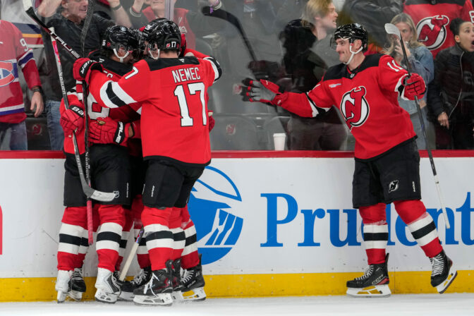 HOKEJ NHL: New Jersey - Montreal