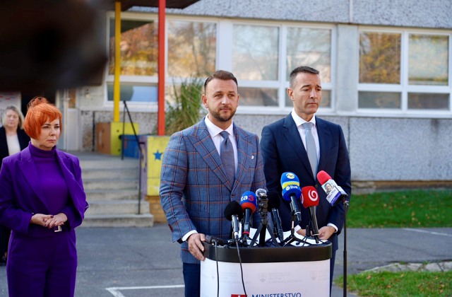 Šutaj Eštok, Drucker