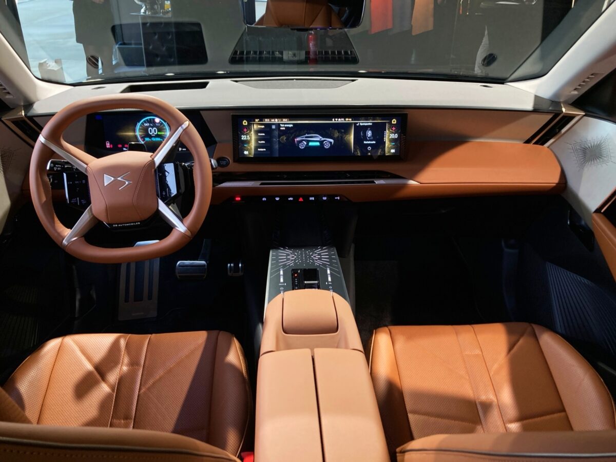 Ds n8 detailne_25.jpg