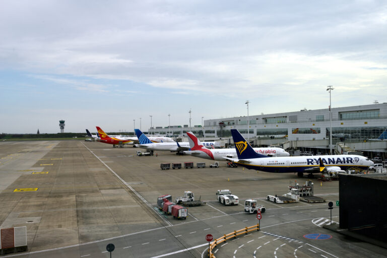 Brussels airport traffic October