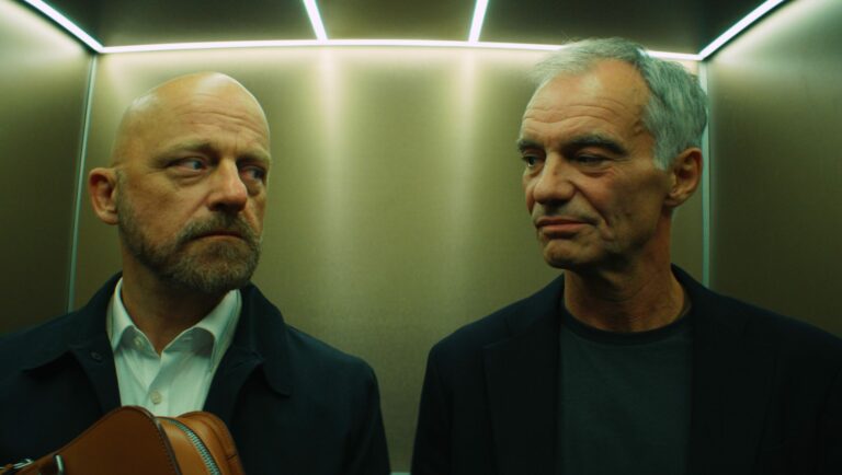 Hynek a ivan ve vy tahu.jpg