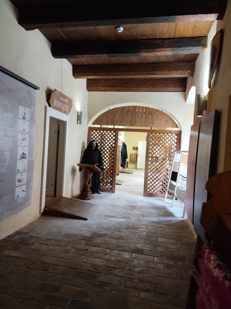 Stála expozícia Historická herňa a Kláštorné múzeum.