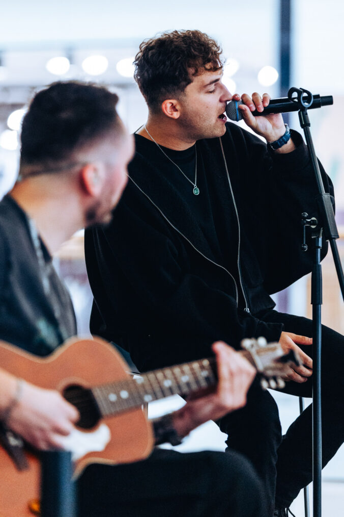 Vystajluj sa (v) dobrom: Známe osobnosti spojili sily pre rodiny v núdzi