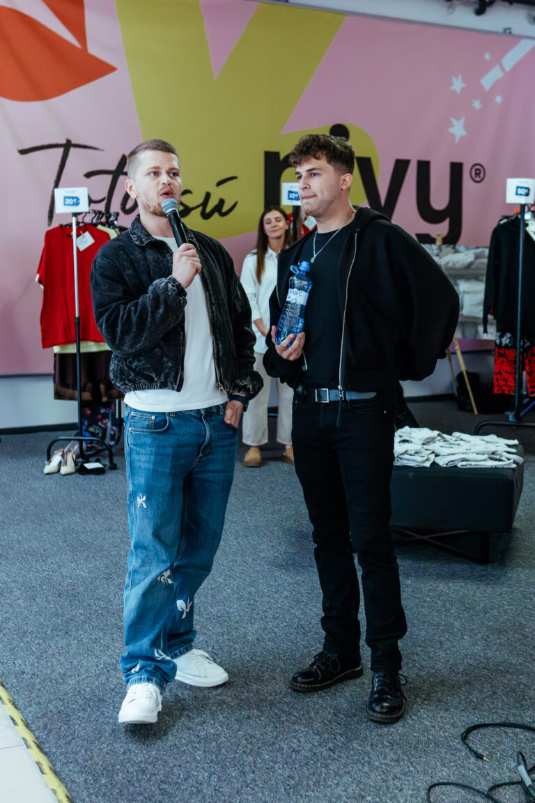 Vystajluj sa (v) dobrom: Známe osobnosti spojili sily pre rodiny v núdzi