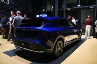 Kia k4 na slovensku_02.jpg