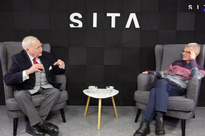 Konzervatívna kaviareň - Stanislav Janota, Daniel Lukáč