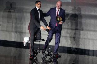Achraf Hakimi a Gianni Infantino
