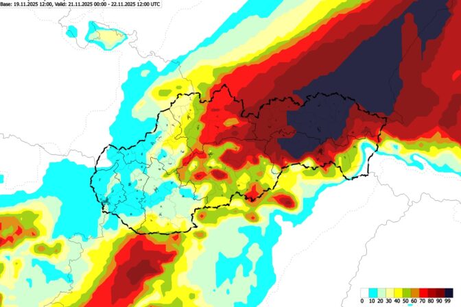 Pravdepodobnosť snehových zrážok 5mm/36 hodín - piatok 21. november až sobota 22. november 12.00.