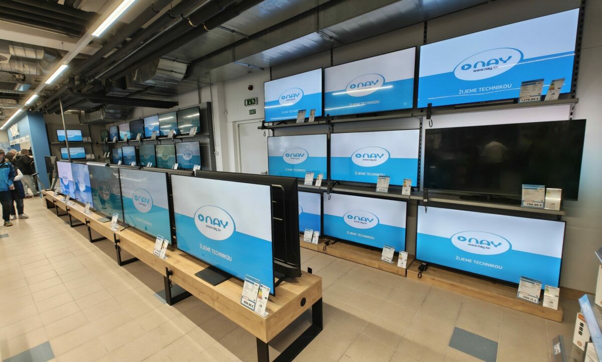 Pri nakupe drahsich produktov ako pracky chladnicky ci televizory volia slovaci premyslenejsi pristup.jpg