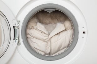 pranie zimnej bundy