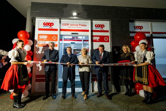 Slavnostne otvorenie cj 24_7 v presove.jpg