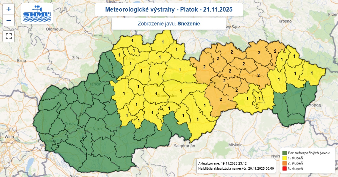 Výstrahy prvého a druhého stupňa vydané na piatok 21. novembra.