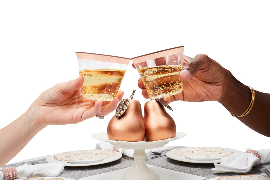 1190_champagne toast at dinner party henry geddes.jpg