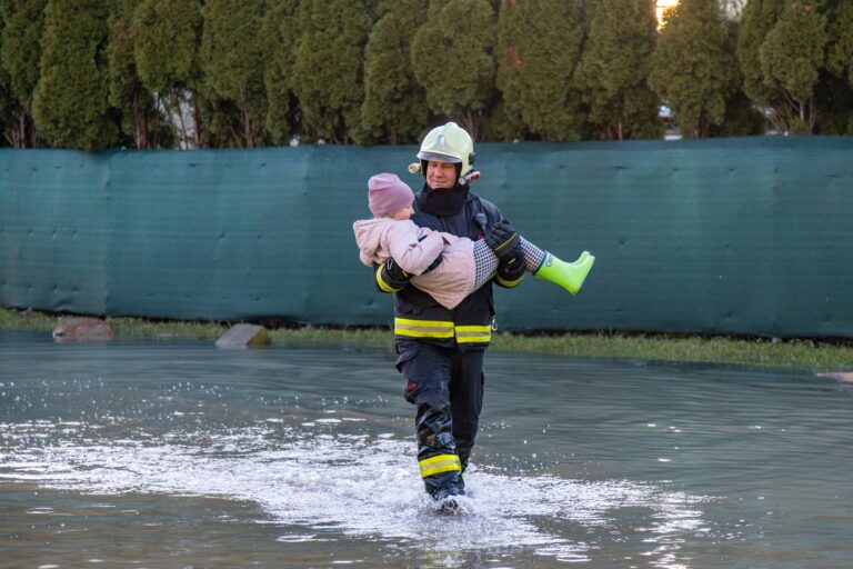 HASIČI: Mimoriadna situácia po intenzívnych dažďoch