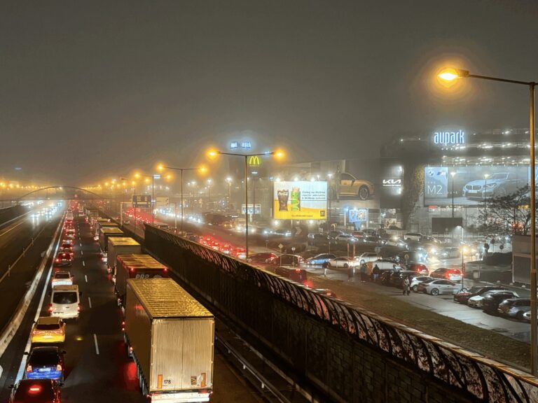 BRATISLAVA: Dopravný kolaps