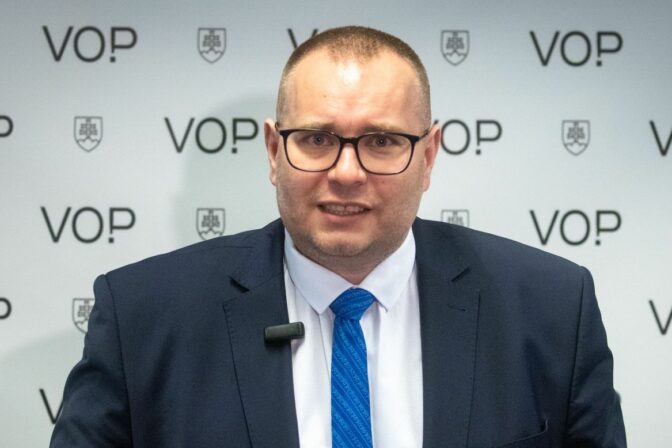 VOP: 100 dní vo funkcii