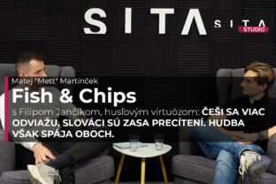 Filip Jančík, slovenský huslita v rozhovore s Matejom Martinčekom počas nahrávania video podcastu Fish & Chips.