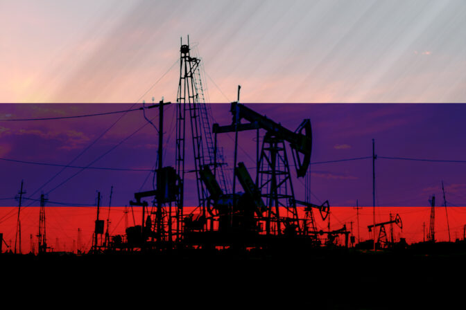 Russian crude oil industry and oil fossil fuels embargo