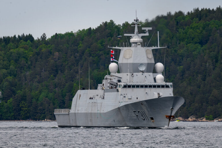 KNM «Roald Amundsen» (F311)