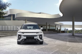 Kgm actyon aj ako hybrid_01.jpg