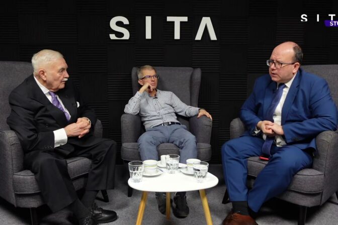 Konzervatívna Kaviareň - Stanislav Janota, Daniel Lukáč, Miroslav Wlachovský