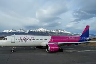 Lietadlo Wizz Air na Letisku Poprad Tatry.