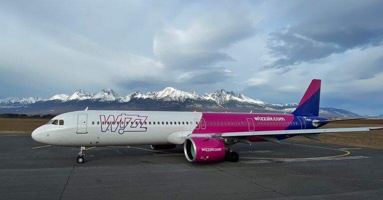 Lietadlo Wizz Air na Letisku Poprad Tatry.