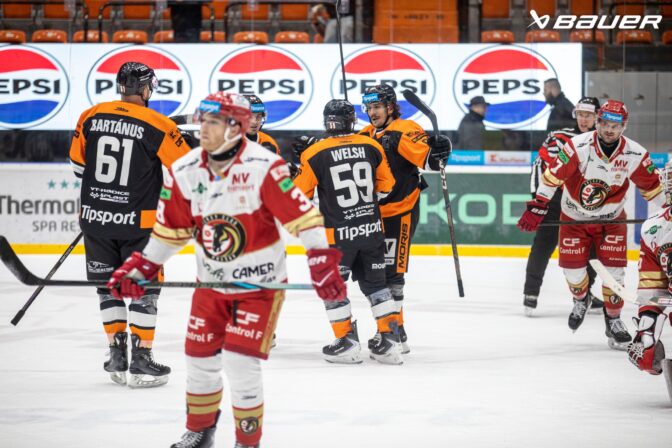 HOKEJ: Michalovce - Prešov