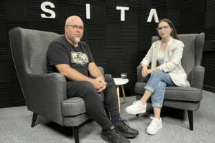 Producent a scenárista Viktor Csudai počas rozhovoru pre SITA.