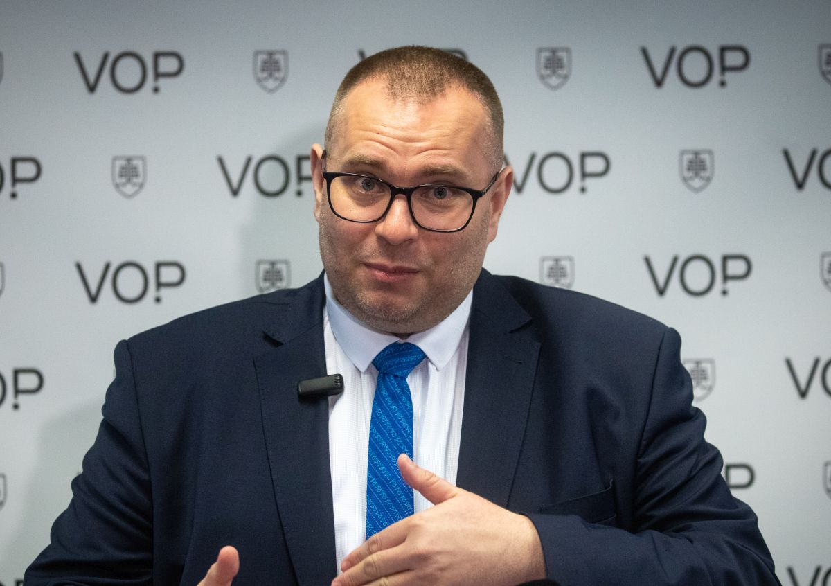 VOP: 100 dní vo funkcii