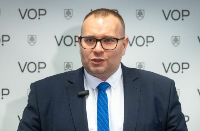 Ombudsman napadol košickú reformu na Ústavnom súde, varuje pred nerovnosťou hlasov vo voľbách