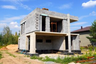 stavba moderného domu