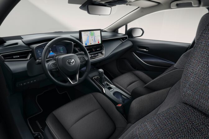 Toyota corolla my2026_08.jpg