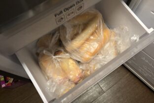 Dávať pečivo do mrazničky?