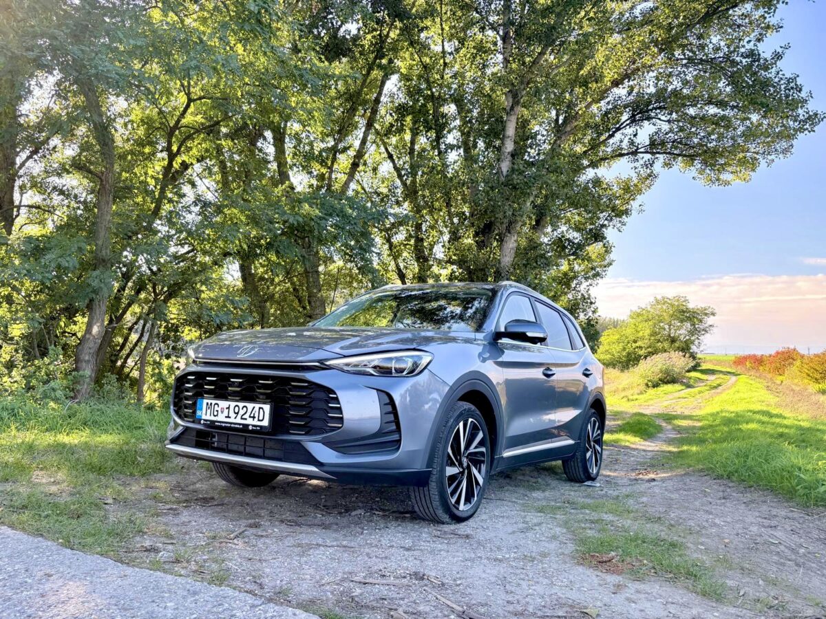 MG ZS Hybrid+