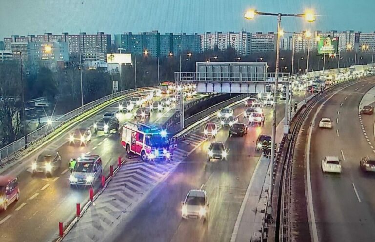 Hromadná nehoda, Bratislava.jpg