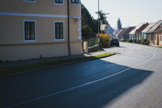 BSK: Rekonštrukcia cesty v intraviláne Modry